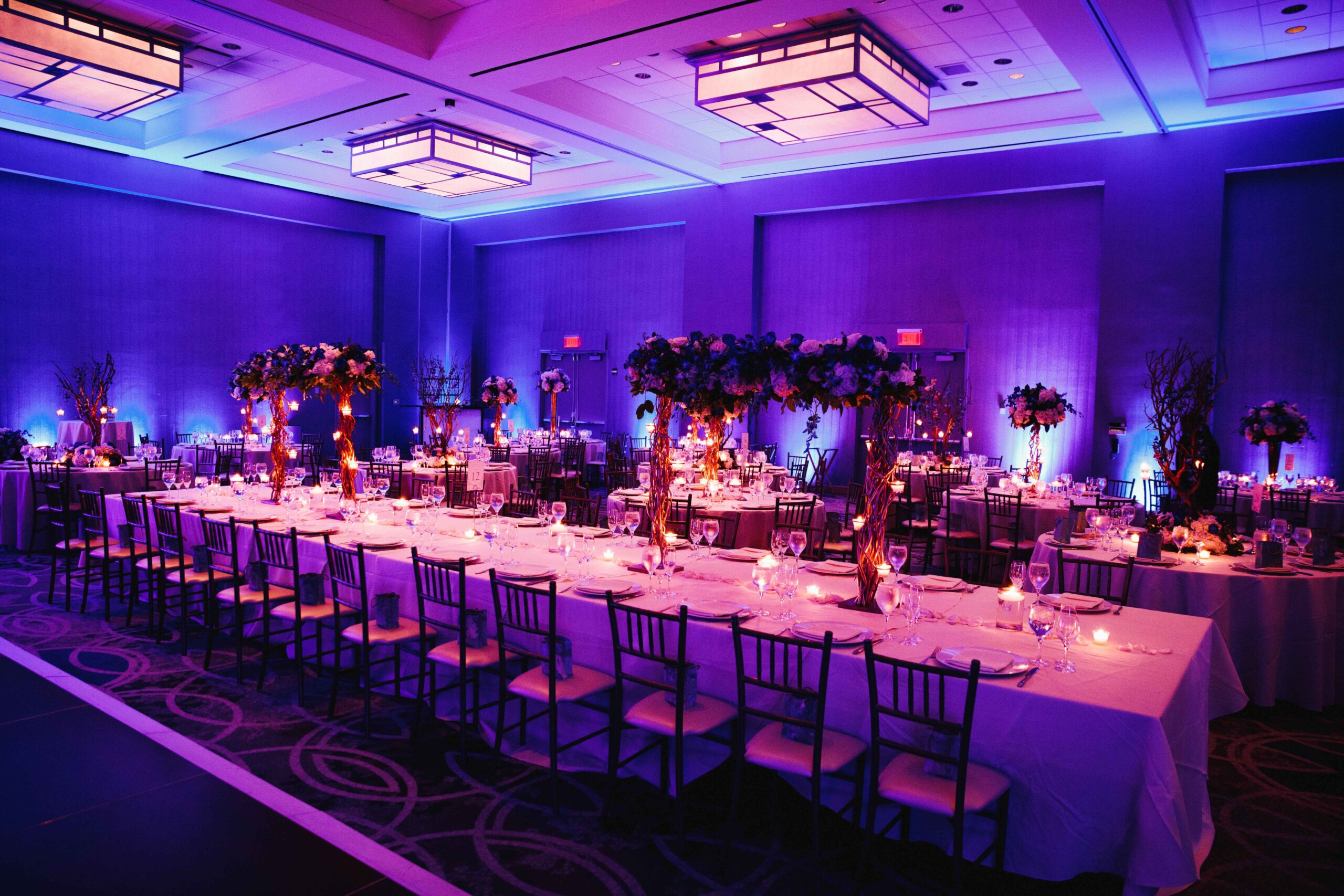 decorated-banquet-hall-with-flowers